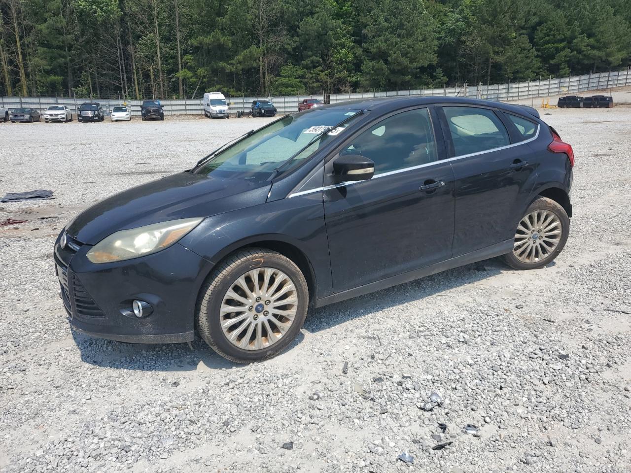 FORD FOCUS TITANIUM