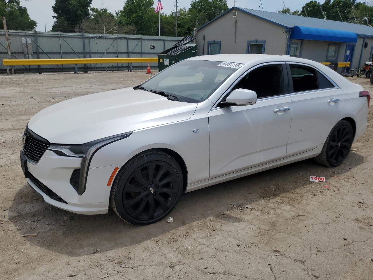 CADILLAC CT4 LUXURY