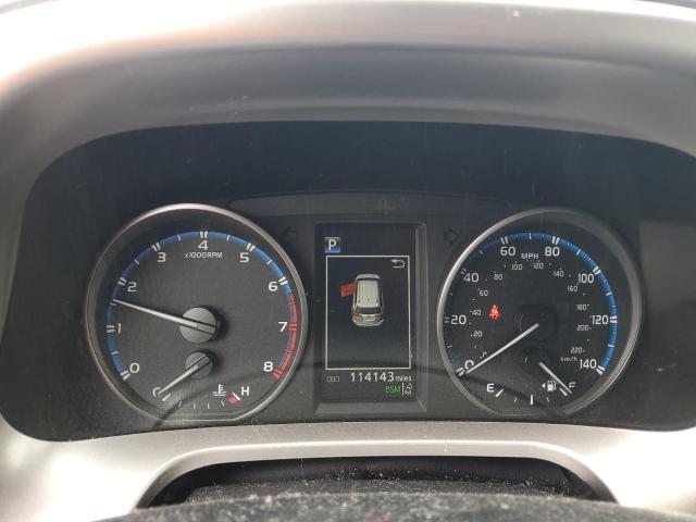 2018 TOYOTA RAV4 ADVEN JTMRFREVXJJ239677