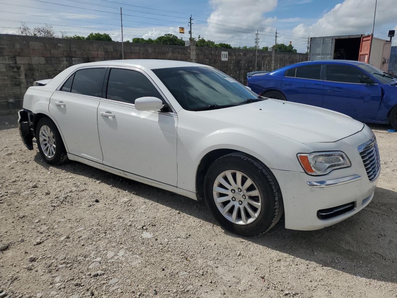 CHRYSLER 300