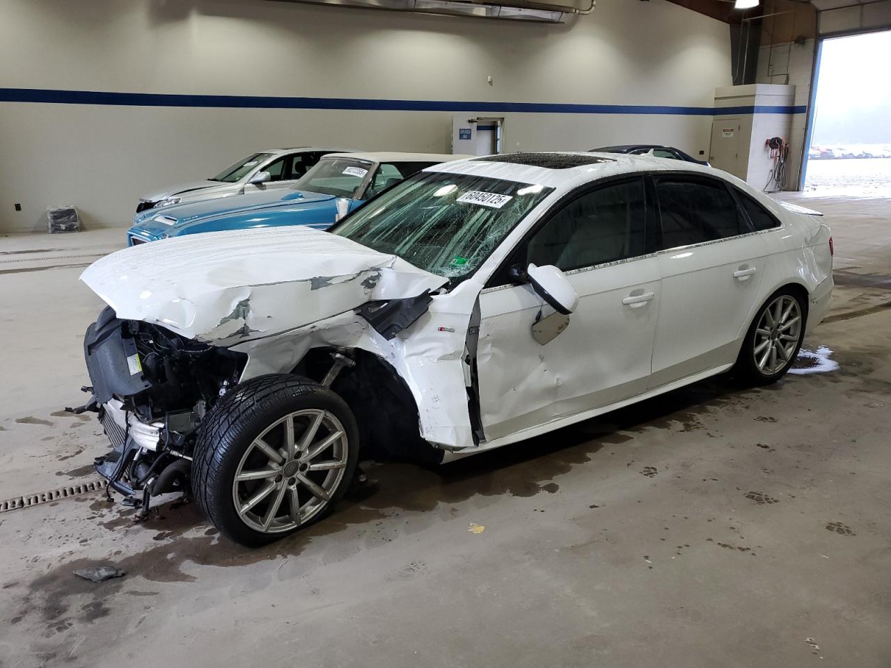 AUDI A4 PREMIUM PLUS S-LINE