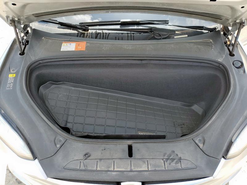 2018 TESLA MODEL X 5YJXCBE21JF113146