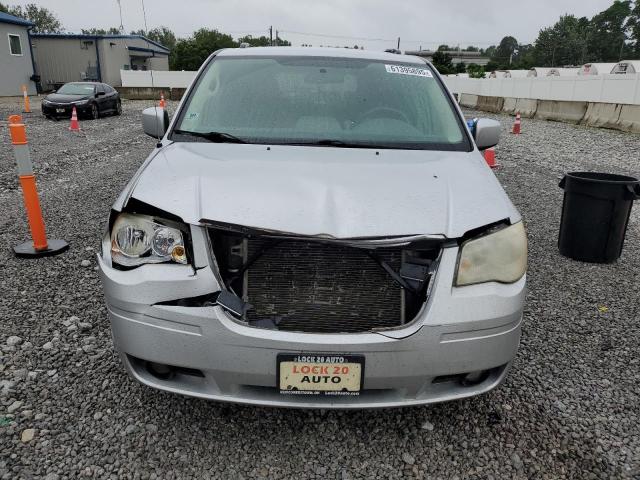 2010 CHRYSLER TOWN & COU - 2A4RR5D17AR157068