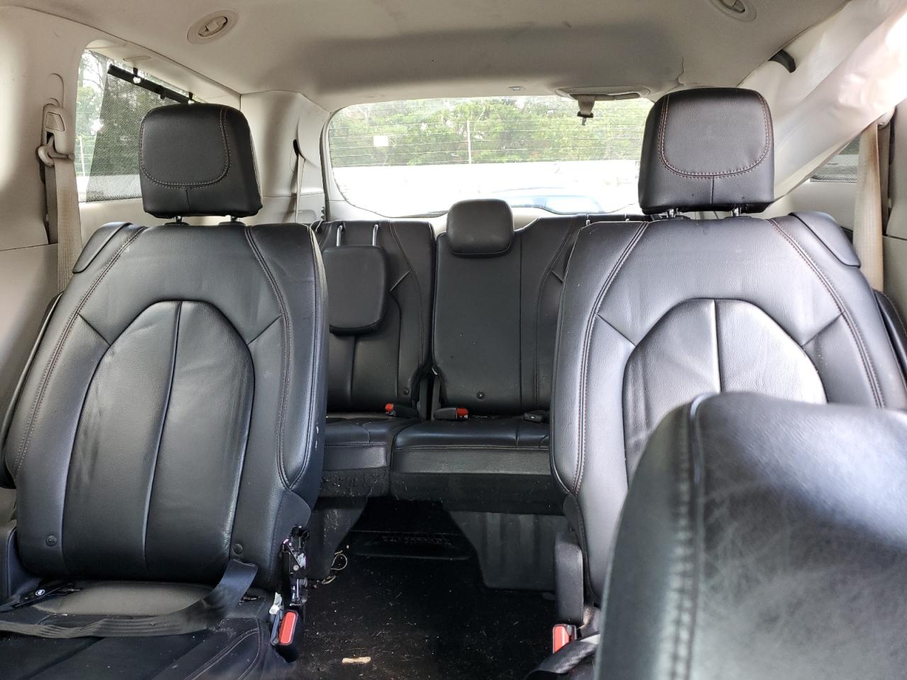 CHRYSLER PACIFICA TOURING L