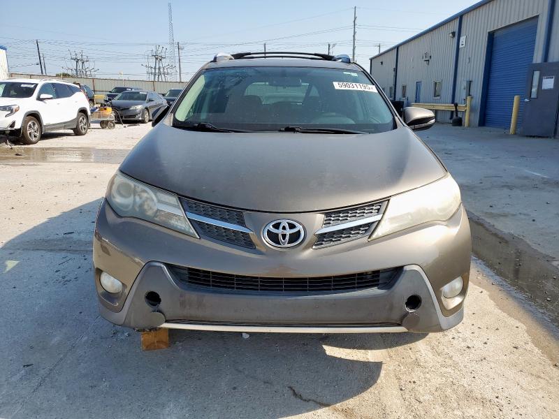 2015 TOYOTA RAV4 XLE - JTMWFREV2FD057593