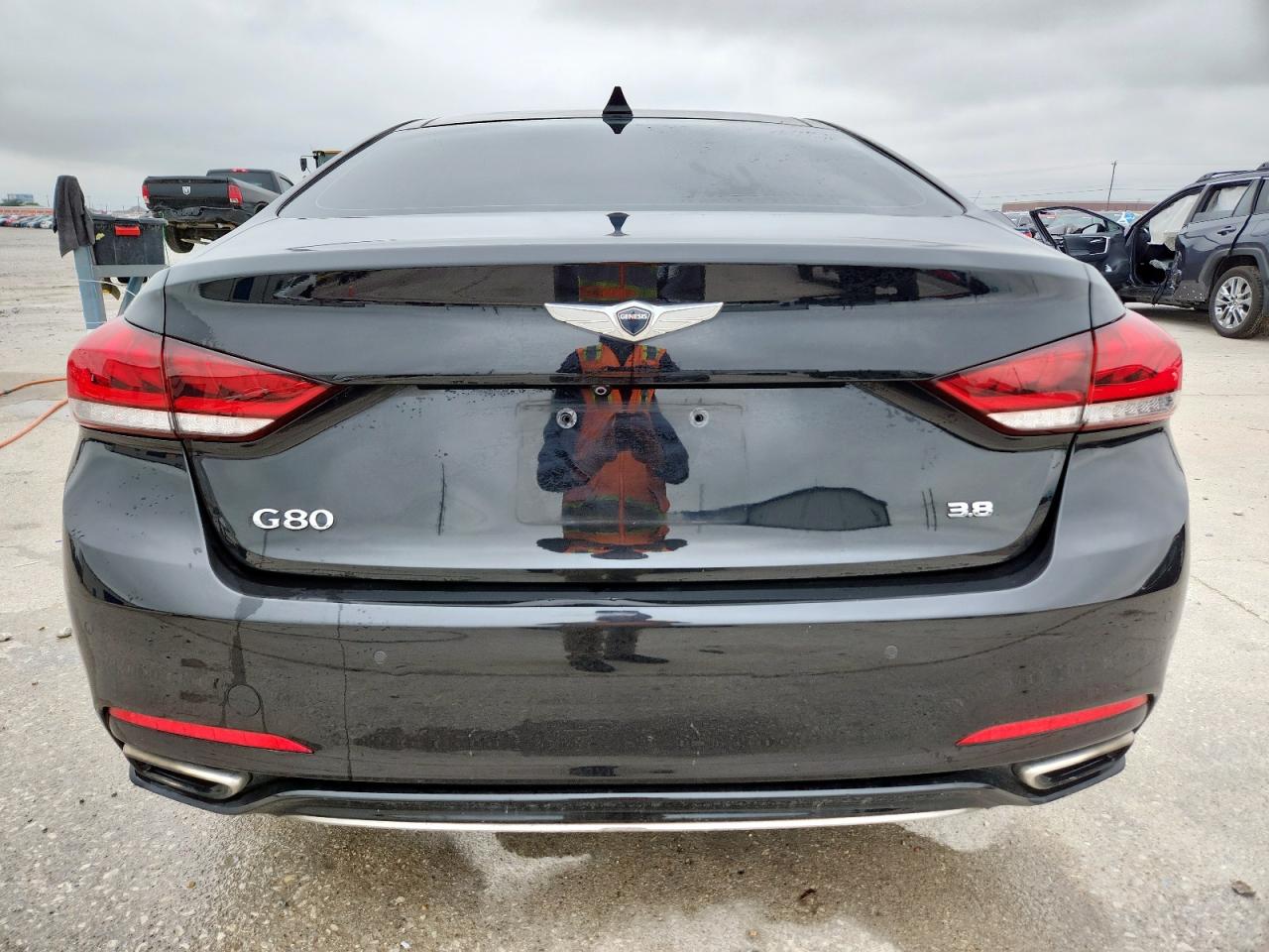 GENESIS G80 BASE