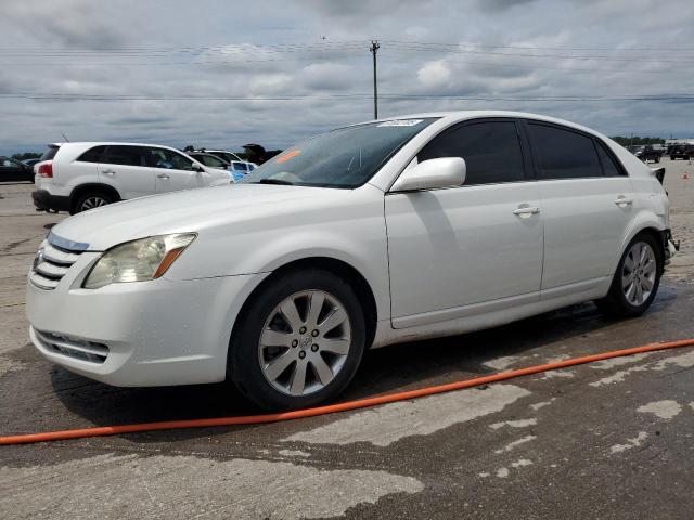 TOYOTA AVALON XL 2005 white  gas 4T1BK36B75U056980 photo #1