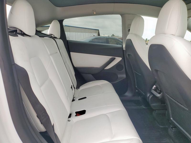 2022 TESLA MODEL Y - 7SAYGDEE2NF330311