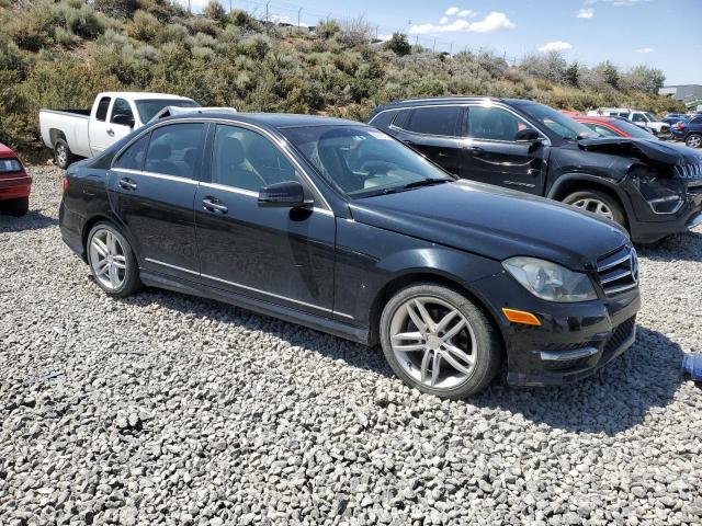 Vin: wddgf4hbxeg218784, lot: 60883725, mercedes-benz c-class 250 20144