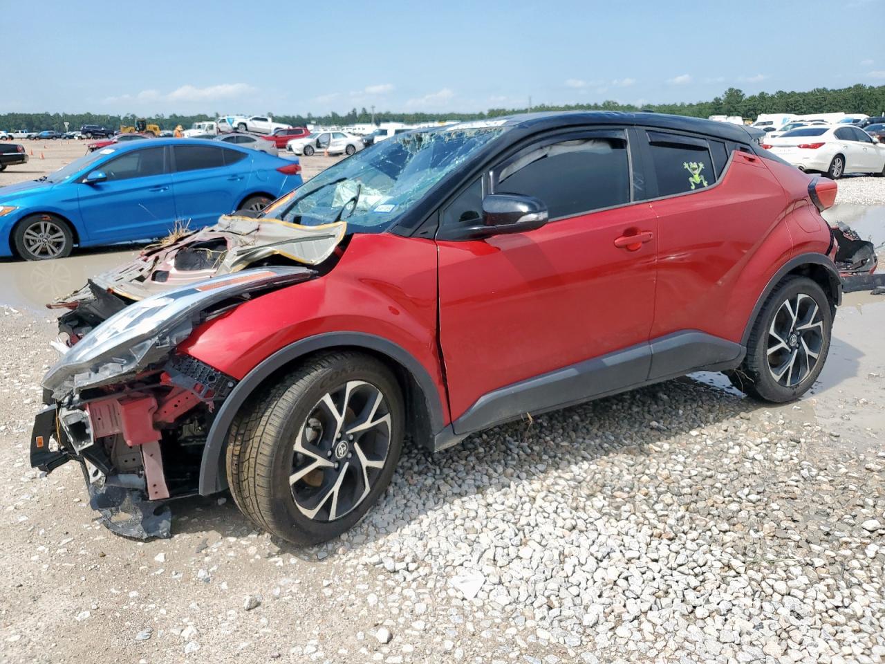 TOYOTA C-HR XLE
