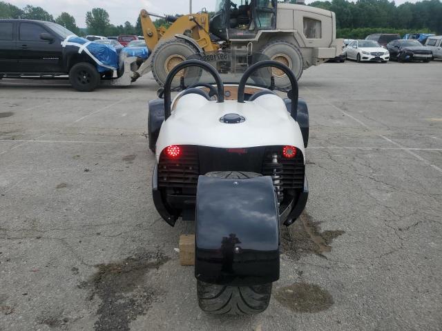2019 VAND VENICE 7KGTV1V15KR000920