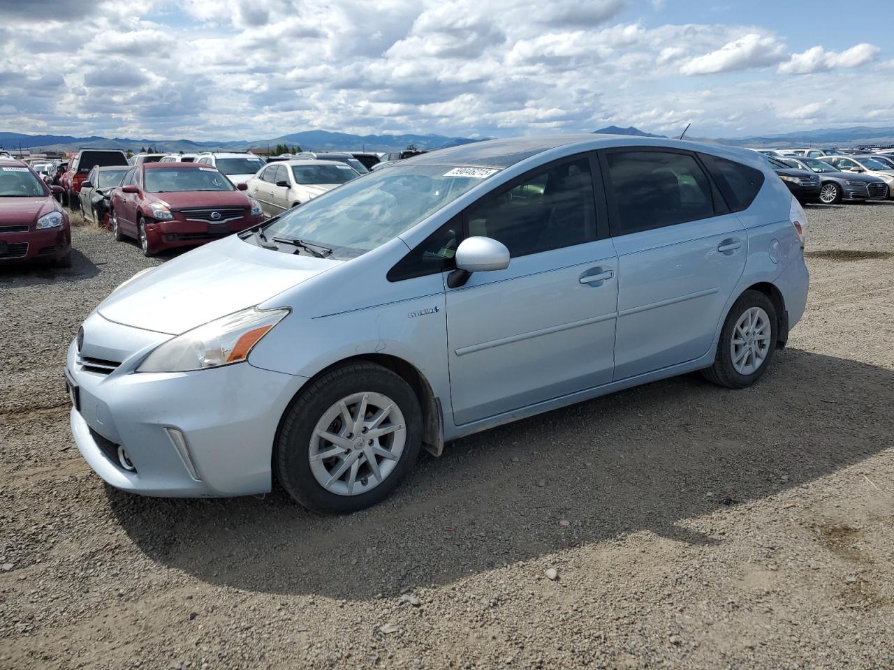 TOYOTA PRIUS V