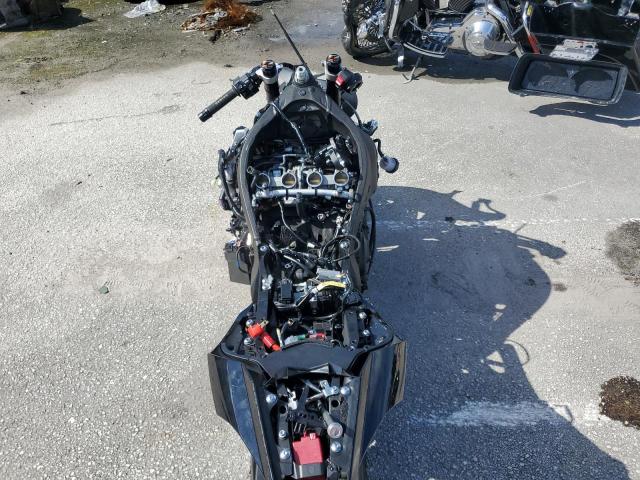 2024 YAMAHA YZFR1 JYARN66E0RA004776