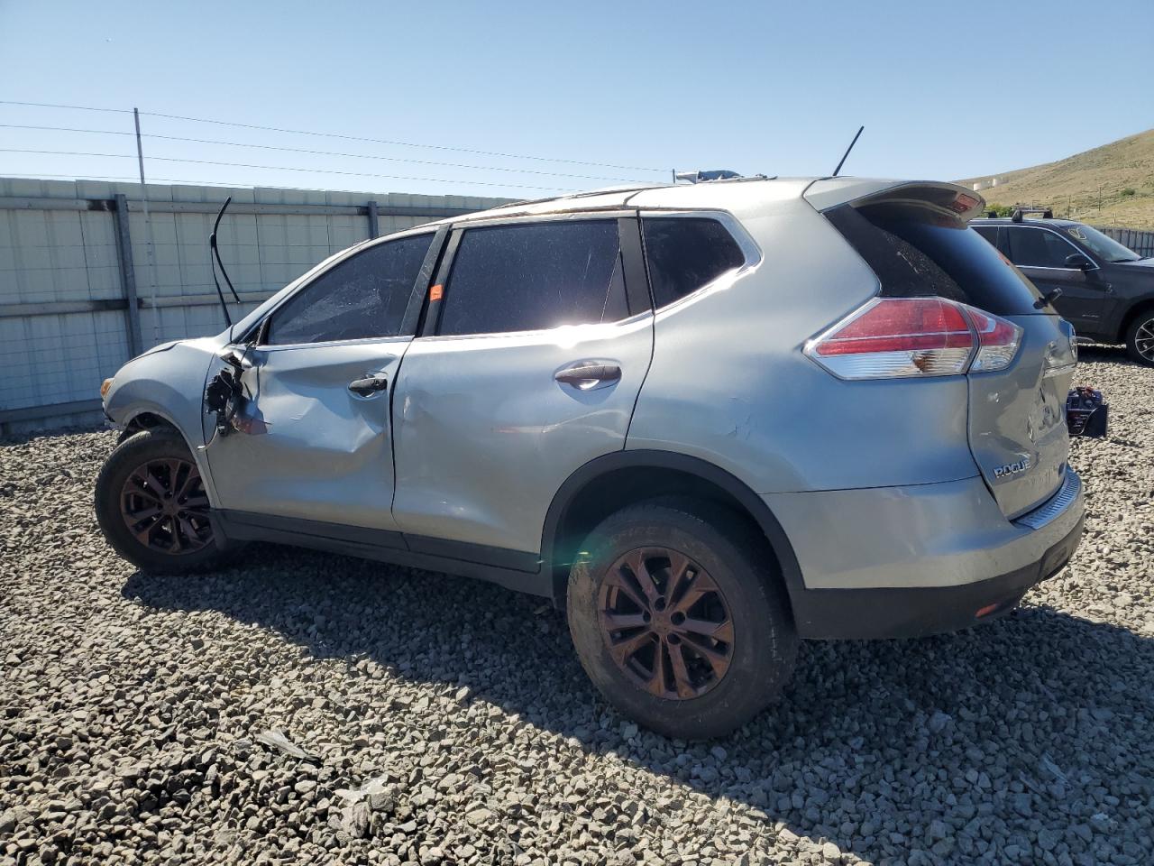 Lot #3260920982 2016 NISSAN ROGUE S