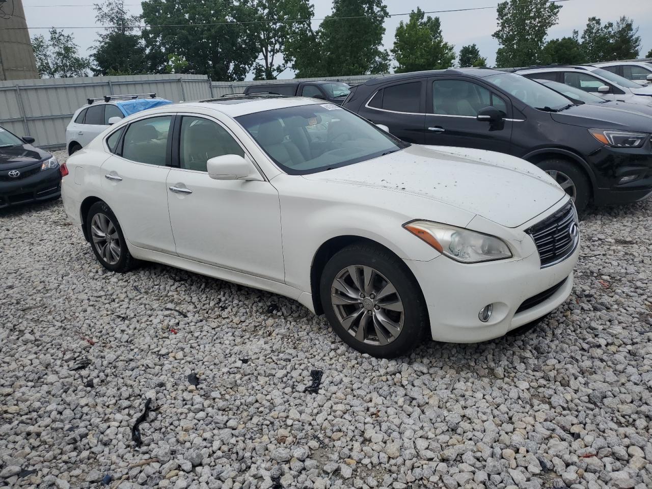 INFINITI M37 X