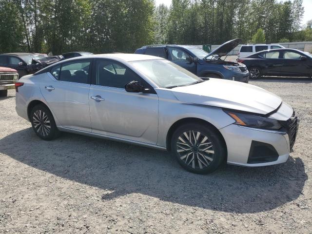 Vin: 1n4bl4dv0rn404578, lot: 60687045, nissan altima sv 20244