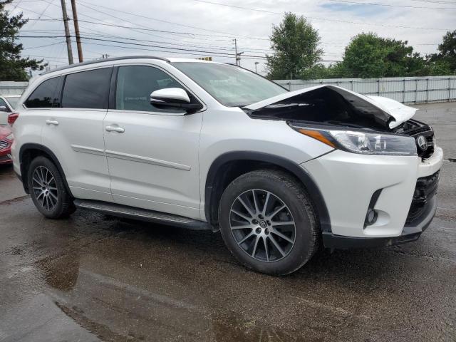 Vin: 5tdjzrfh0hs361829, lot: 59692605, toyota highlander se 20174