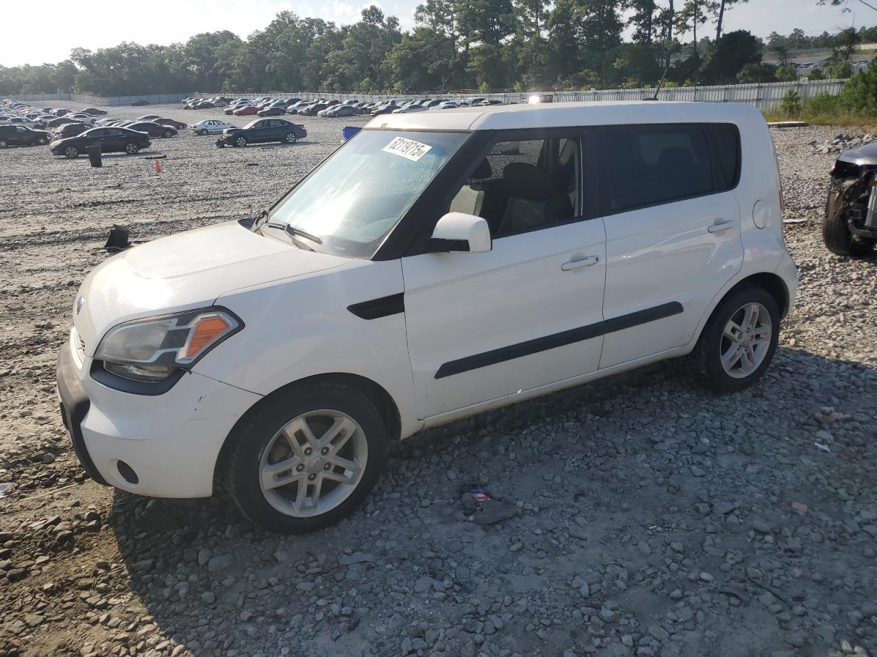 KIA SOUL +