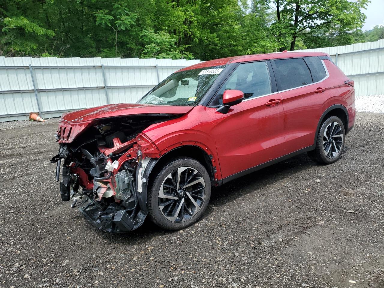 MITSUBISHI OUTLANDER ES