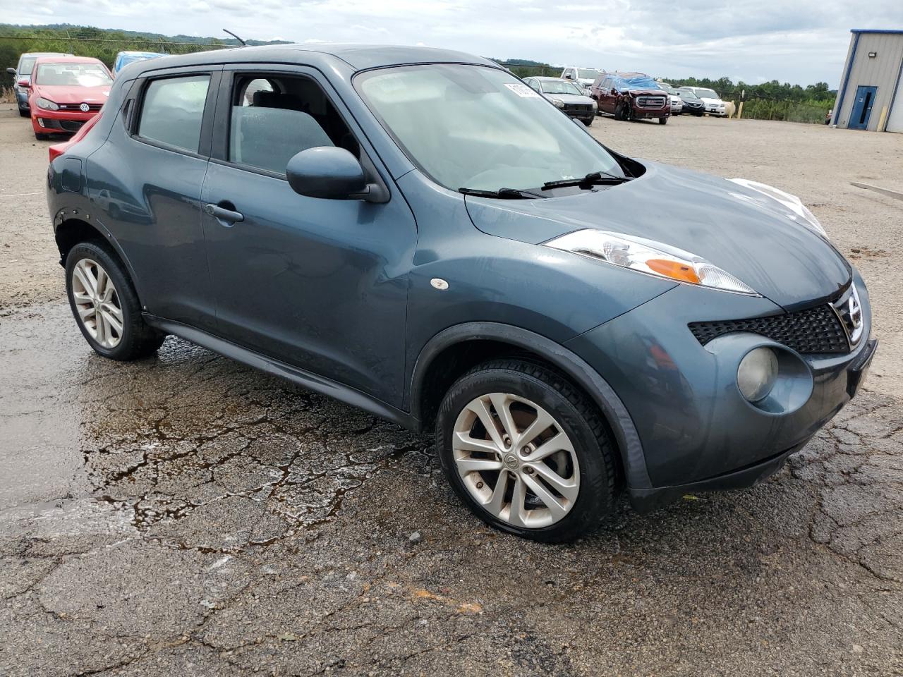 NISSAN JUKE S