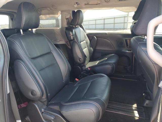 2019 TOYOTA SIENNA SE 5TDXZ3DC8KS966042