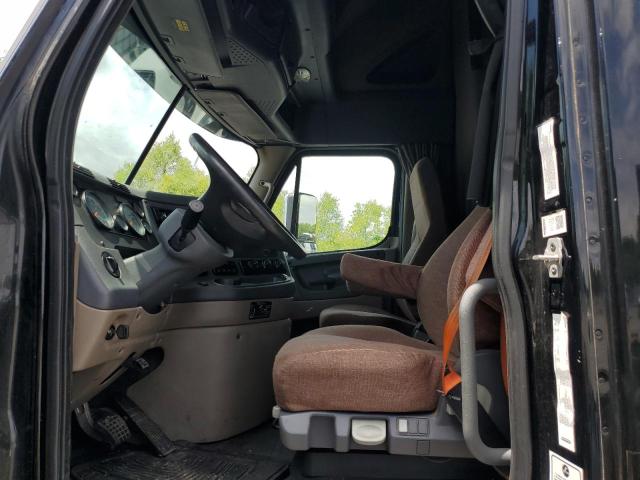 2017 FREIGHTLINER CASCADIA 1 #3186931836