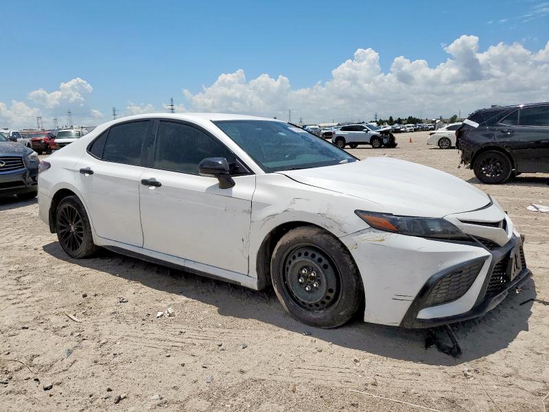 2022 TOYOTA CAMRY SE 4T1G11AK8NU063084