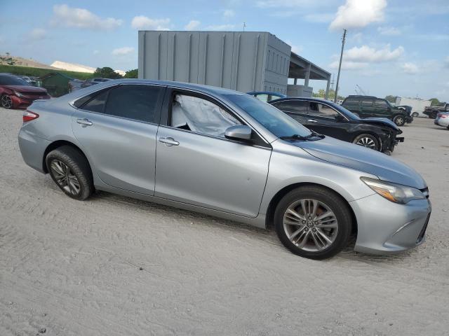 Vin: 4t1bf1fk2hu375538, lot: 60276275, toyota camry le 20174