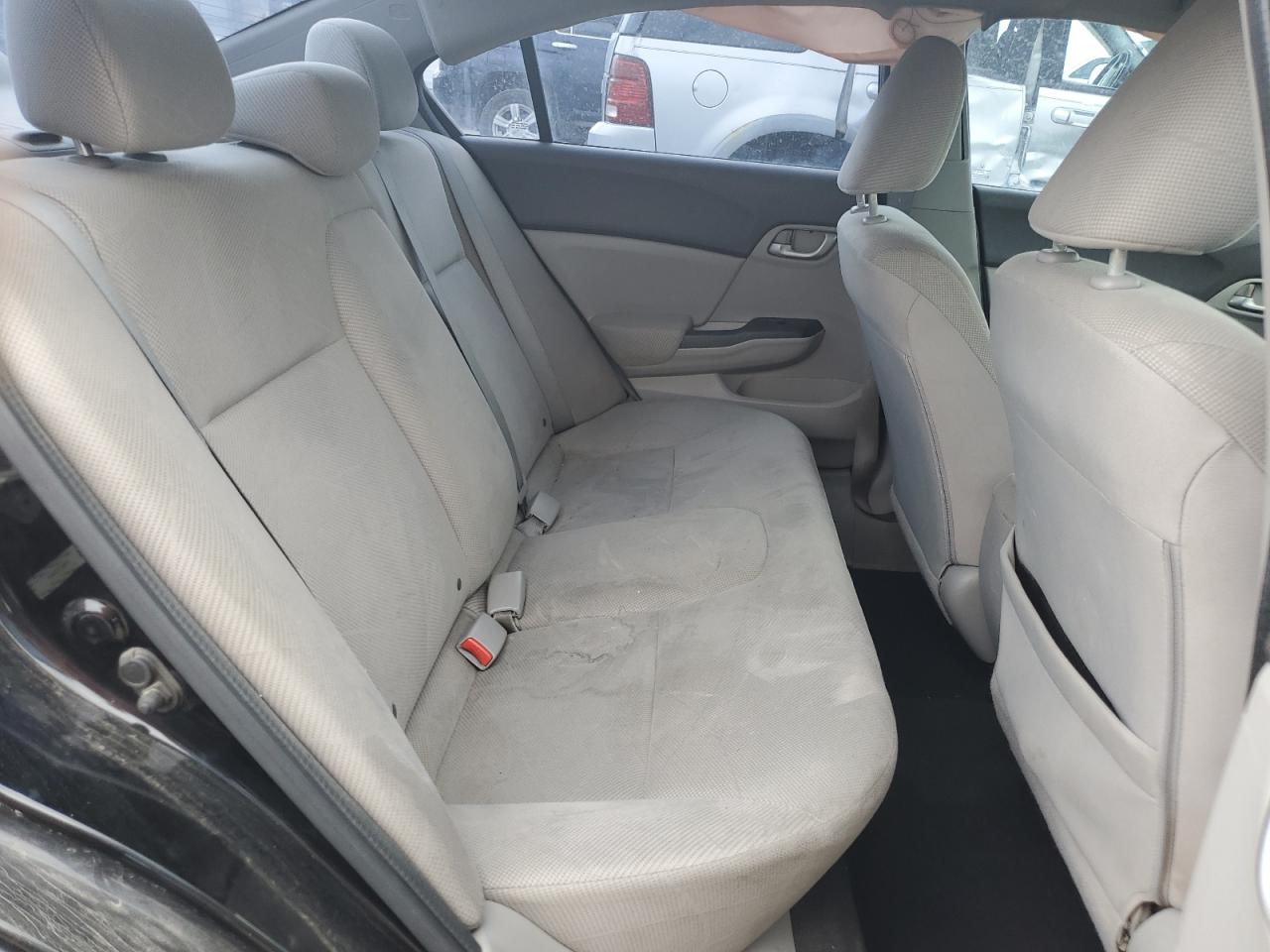 Honda Civic lx 2012