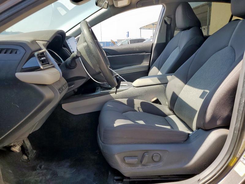 2021 TOYOTA CAMRY LE 4T1C11AK5MU451922