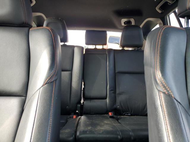 2016 TOYOTA RAV4 SE - JTMJFREV5GD184074