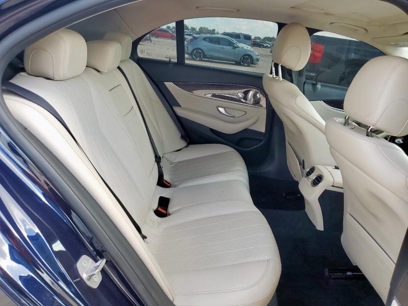 2017 MERCEDES-BENZ E 300 4MATIC WDDZF4KB5HA103292
