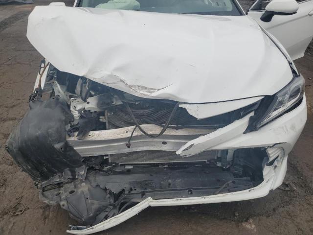 2018 TOYOTA CAMRY L 4T1B11HK1JU588160