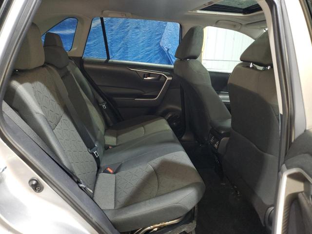 2020 TOYOTA RAV4 XLE - 4T3RWRFV0LU009343