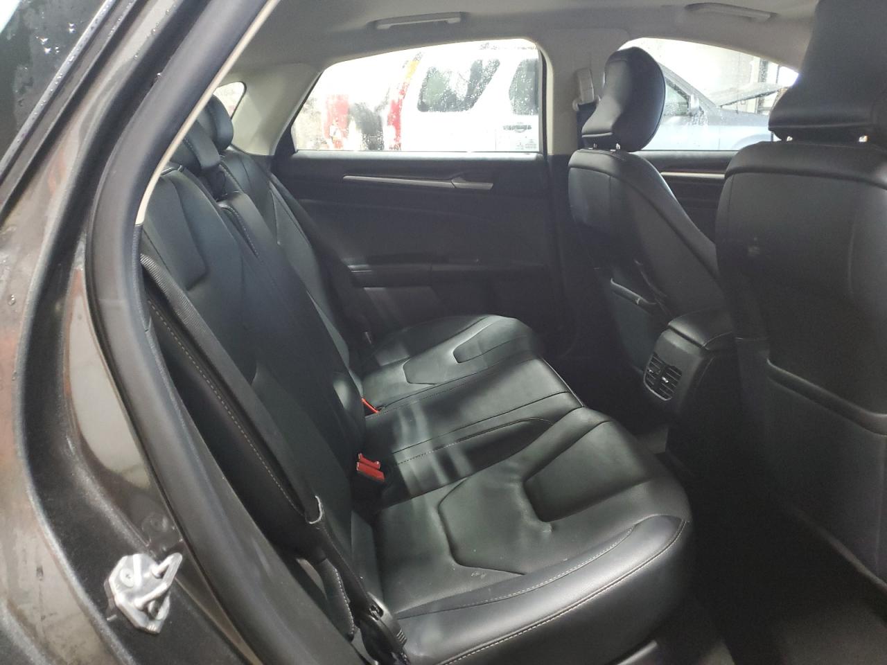 FORD FUSION TITANIUM