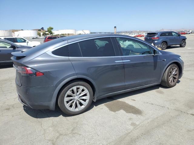 Vin: 5yjxcde24jf106610, lot: 60784905, tesla model x 20183