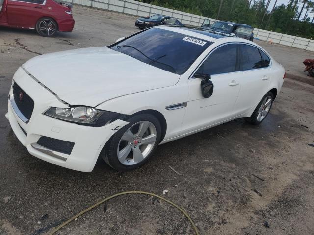 Vin: sajbr4fx8jcy61728, lot: 59703365, jaguar xf 2018 img_1