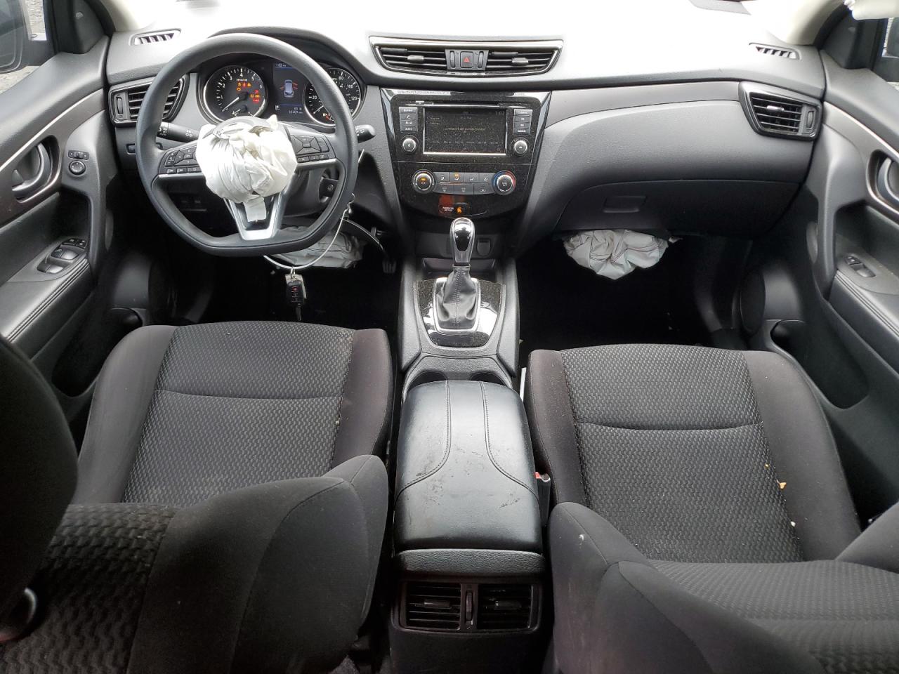 NISSAN ROGUE SPORT S