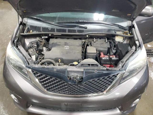 2016 TOYOTA SIENNA SE 5TDXK3DC8GS707465
