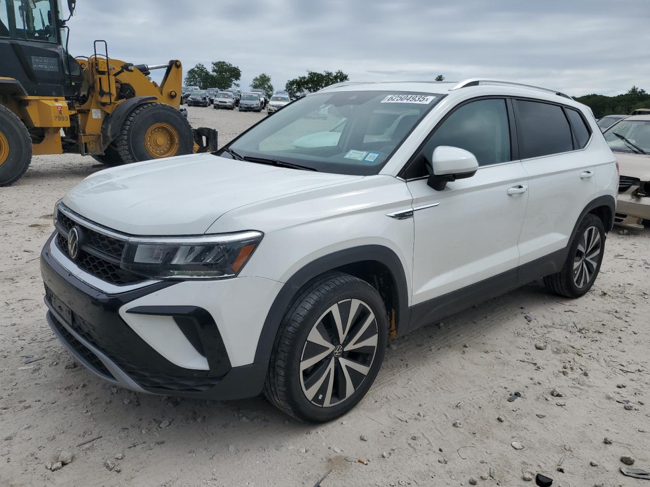 VOLKSWAGEN TAOS SE