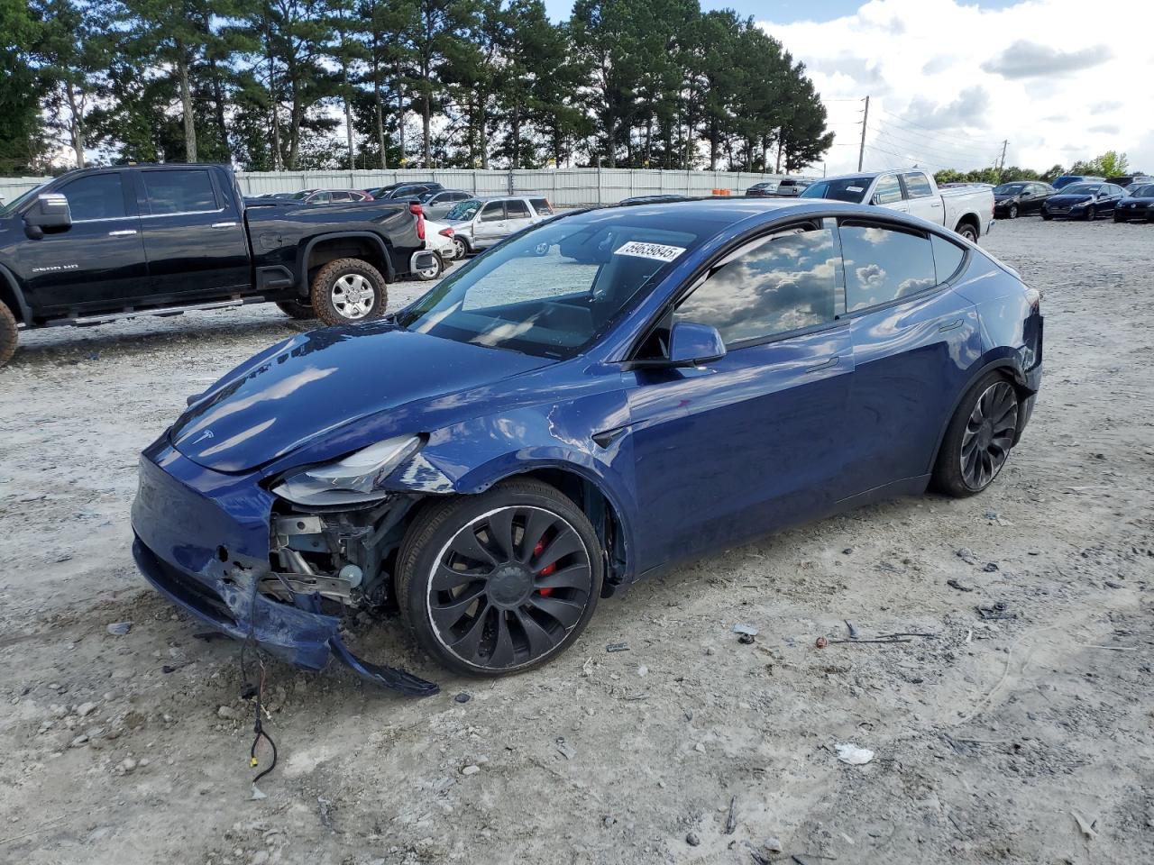 TESLA MODEL Y