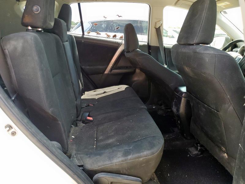 2016 TOYOTA RAV4 LE - JTMZFREV4GJ091017