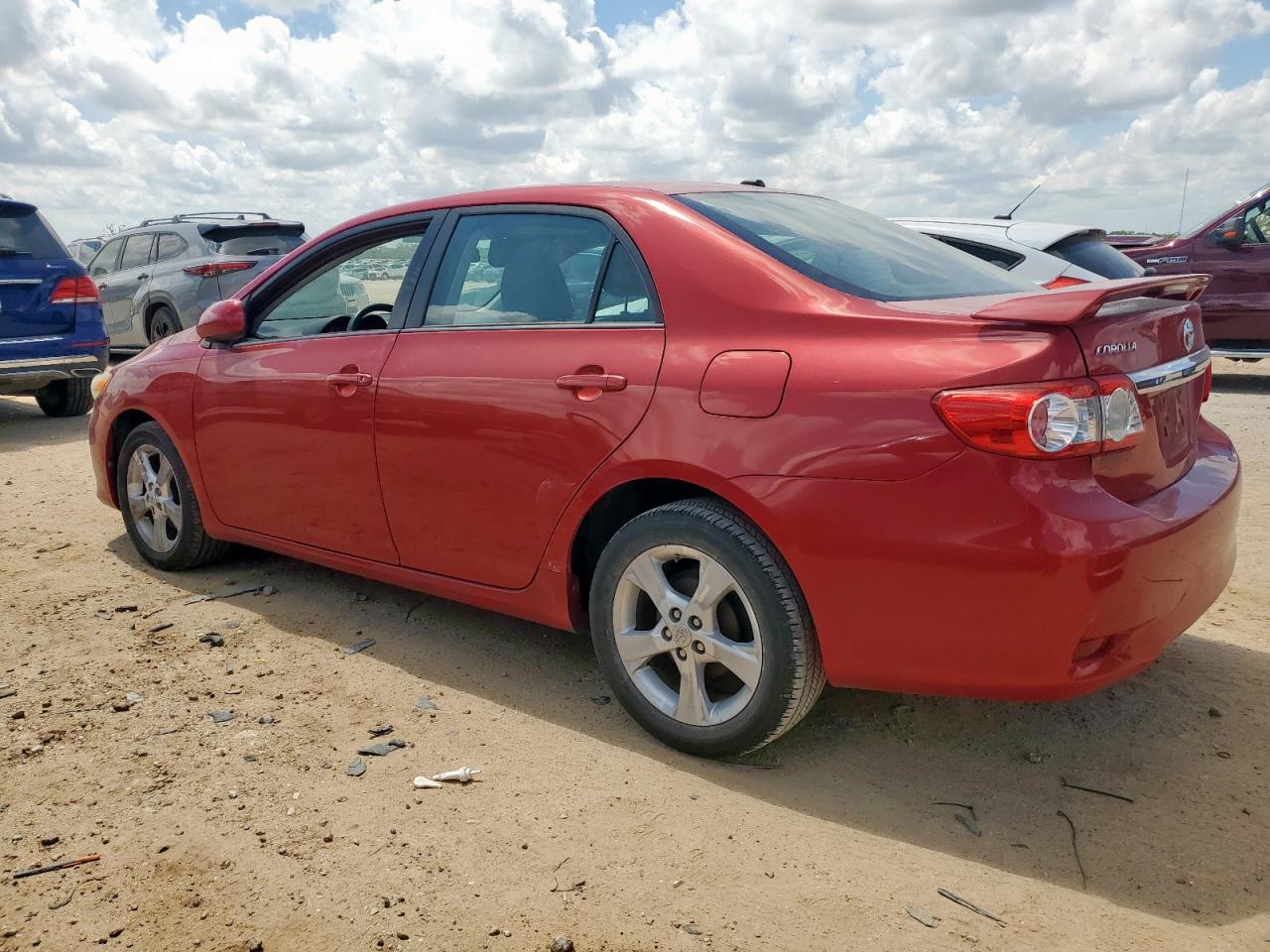 TOYOTA COROLLA BASE
