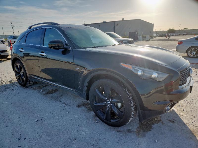 2017 INFINITI QX70 JN8CS1MU1HM141128