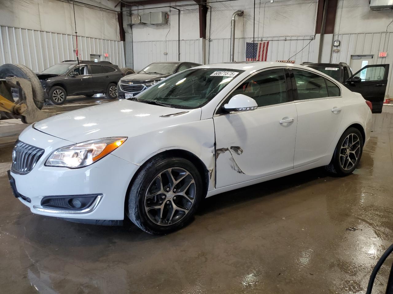 BUICK REGAL SPORT TOURING