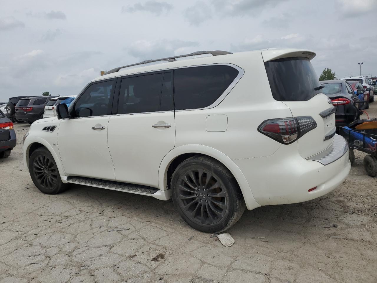 INFINITI QX80