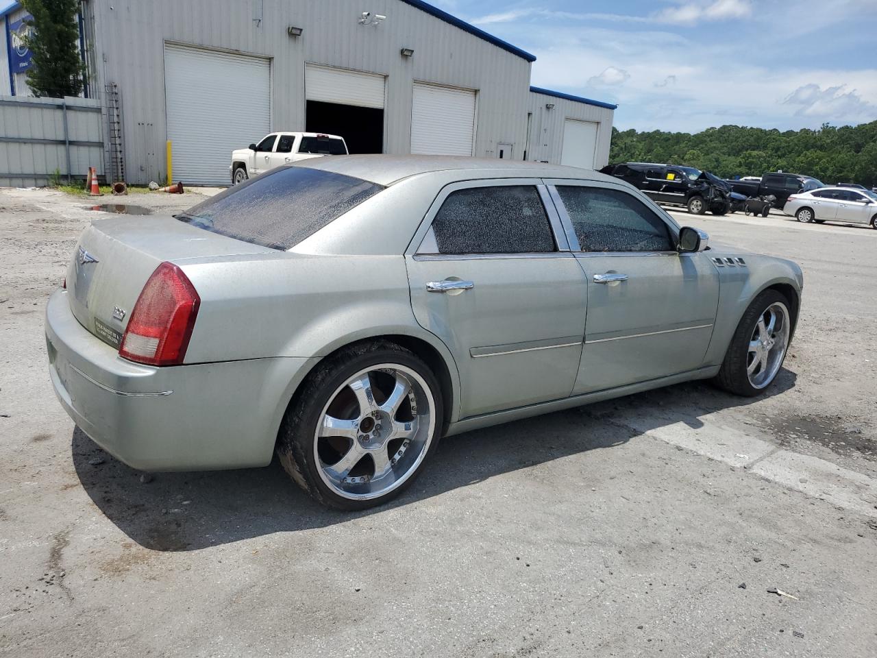 Lot #3285593296 2005 CHRYSLER 300