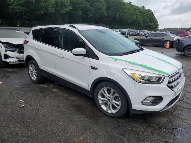 Vin: 1fmcu0gd7huc33240, lot: 59627995, ford escape se 20174