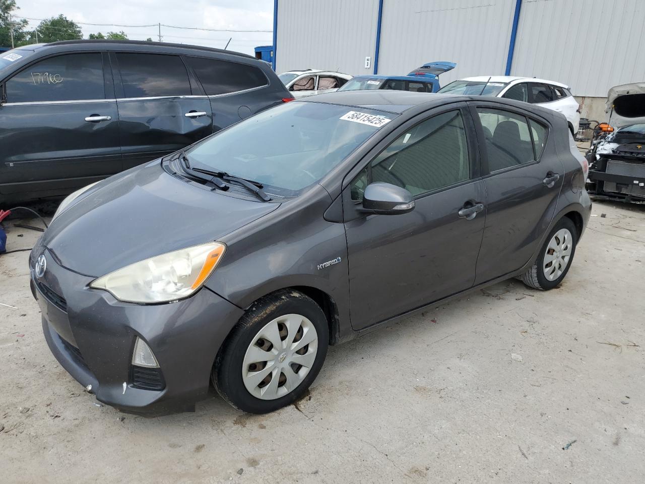 TOYOTA PRIUS C