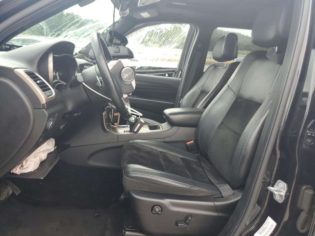 JEEP GRAND CHEROKEE LAREDO